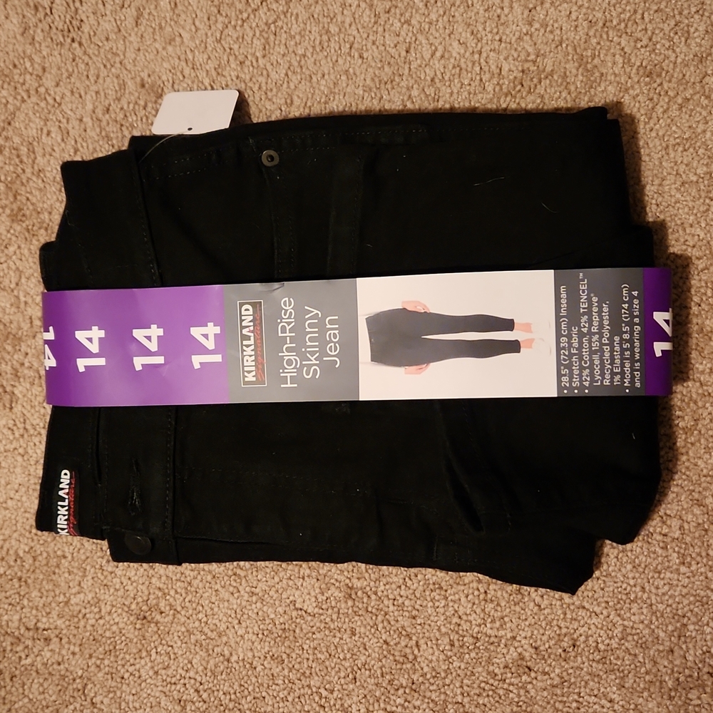 Kirkland Signature Skinnly Jeans - Black